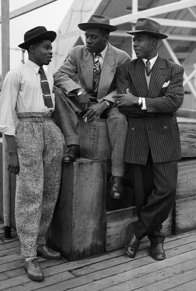  John Hazel, a 21-year-old boxer, Harold Wilmot, 32, and John Richards, a 22-year-old carpenter, arriving at Tilbury