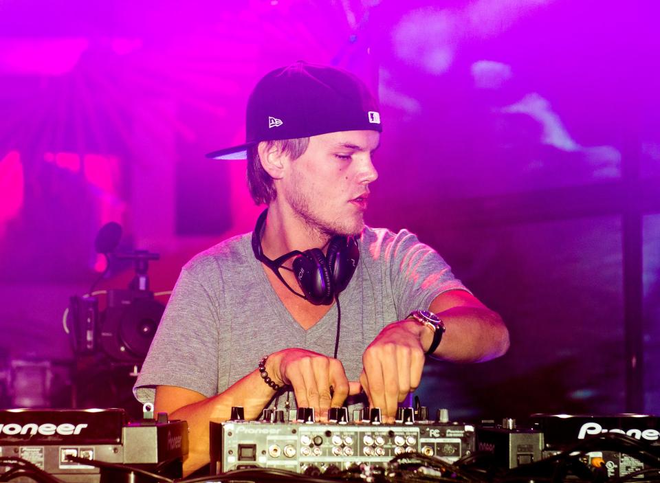  He eventually quit touring in 2016 for the sake of his health