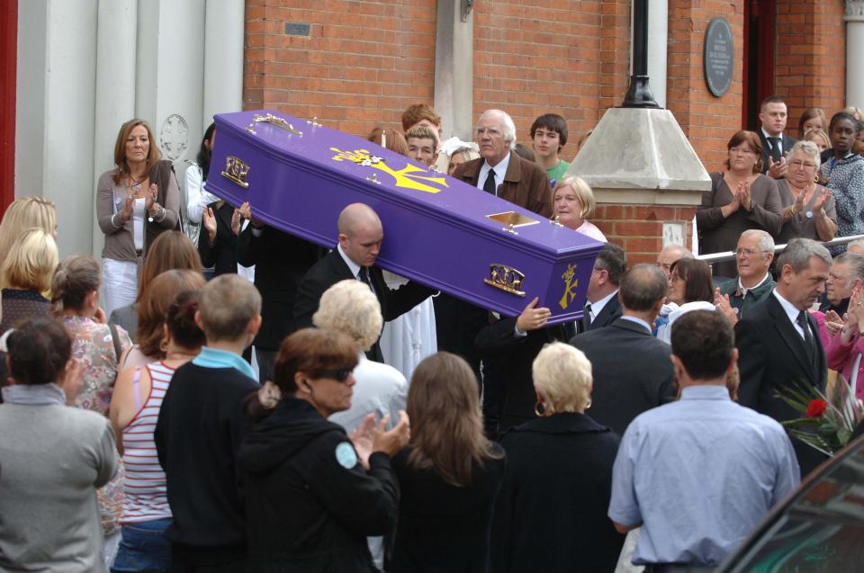  Crowds gather to pay their respects at Ben Kinsella's funeral in Islington