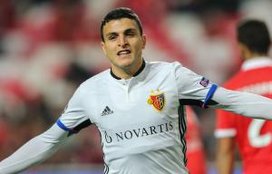 Huddersfield to battle Arsenal in chase for Basel winger Mohamed Elyounoussi