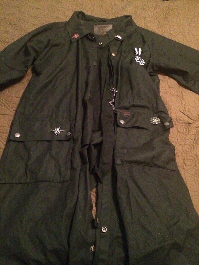  Dimitrios also had a picture of this jacket which had what appears to be an Iron Cross on it