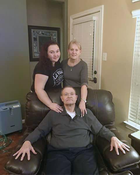  Cynthia pictured here with her husband and niece