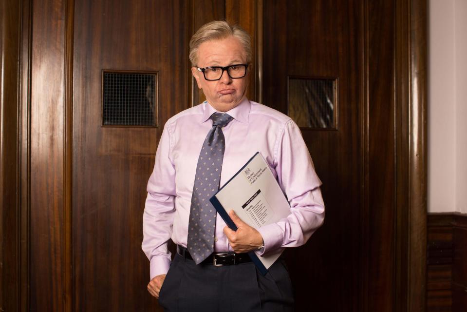 Tracey Breaks The News: This week she impersonates Michael Gove 