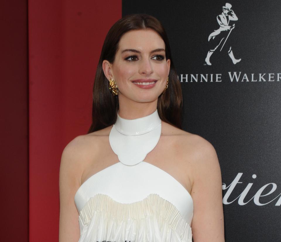 Anne Hathaway plays Daphne Kluger