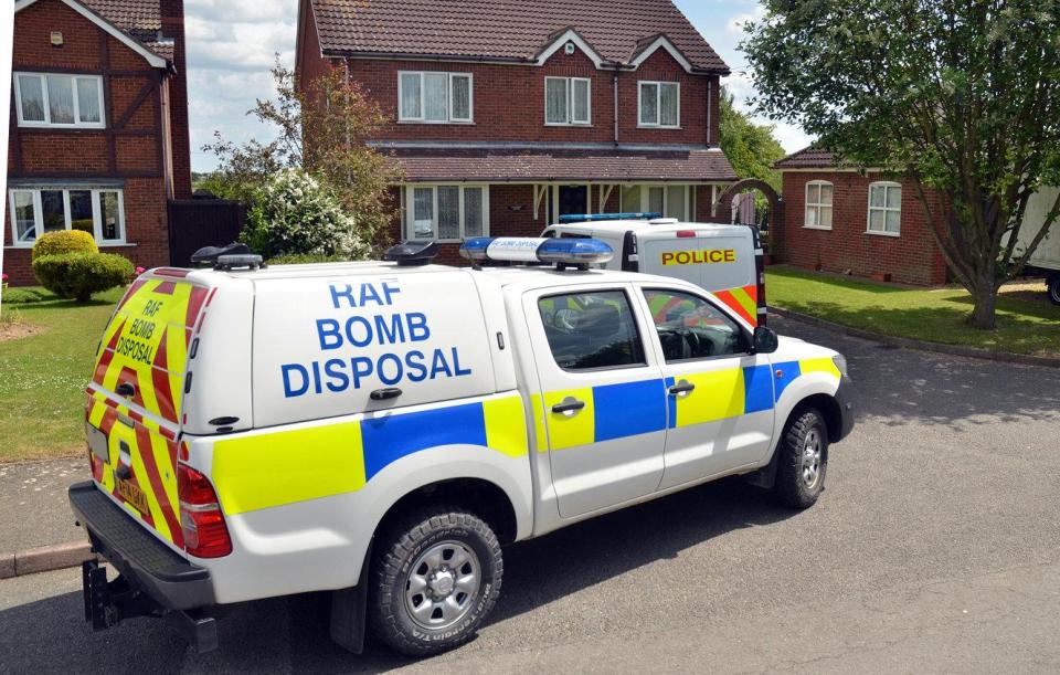  A bomb disposal team was sent to Tracie's home in Spalding, Lincs, and the shell was destroyed in a controlled explosion