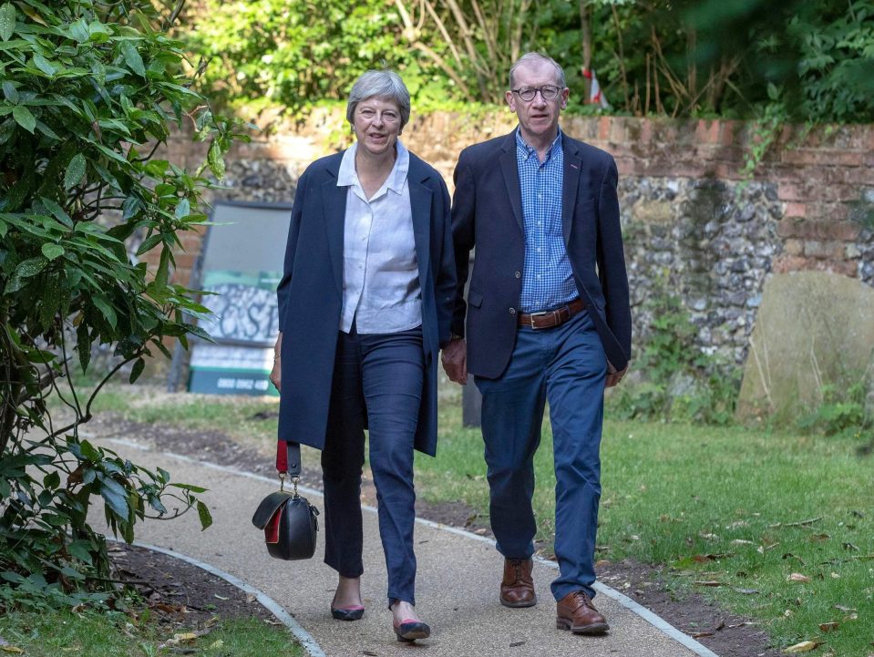  Mrs May hopes to break the deadlock on customs with with a third option