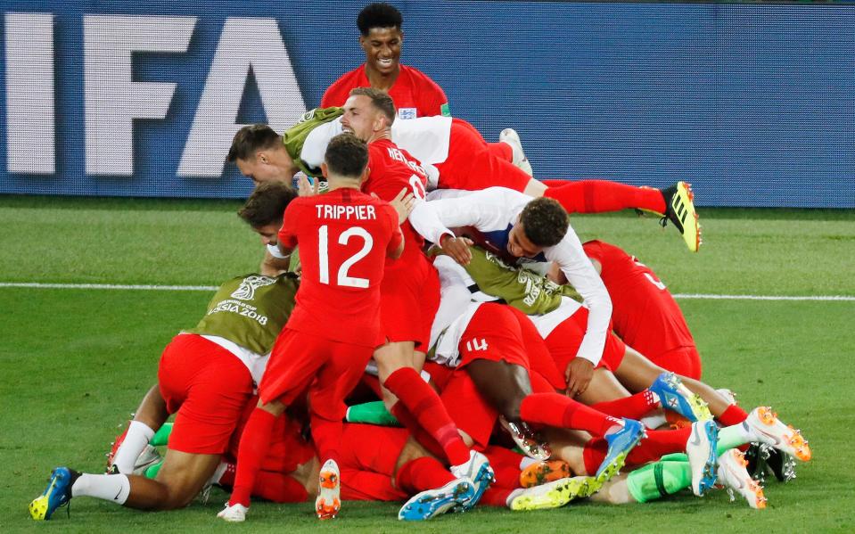  England smashed Colombia to go through to the quarter finals of the World Cup