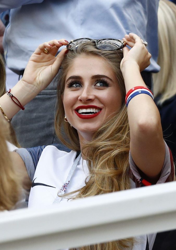  Paul Pogba's girlfriend flashed a sparkler on her engagement finger during this World Cup, sparking rumours