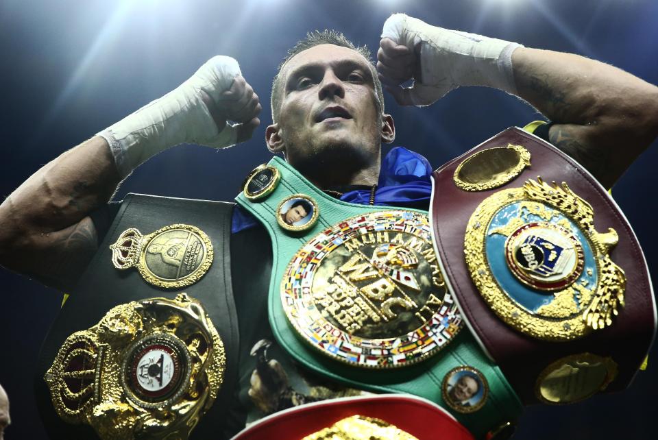  Usyk beat Murat Gassiev to claim all four cruiserweight world titles