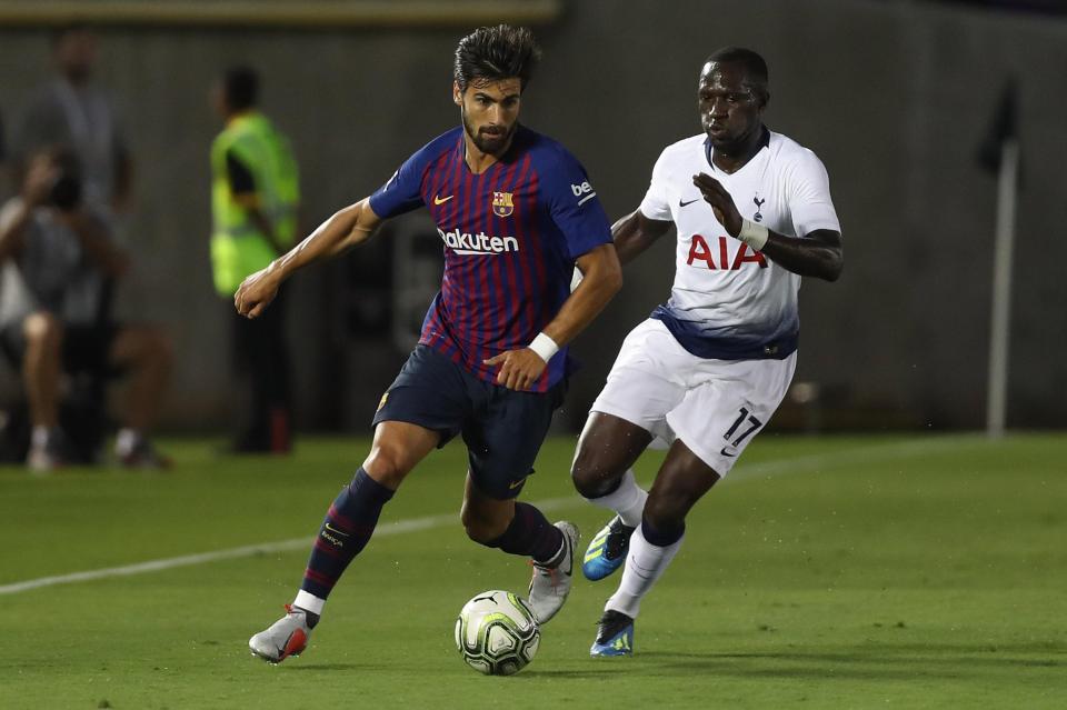 Barcelona have suffered an injury blow to Andre Gomes 