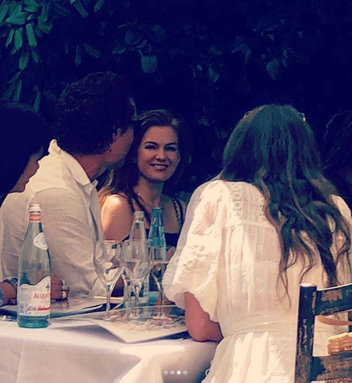  She spotted stunning Home and Away star Isla Fisher chatting to Matthew McCo
