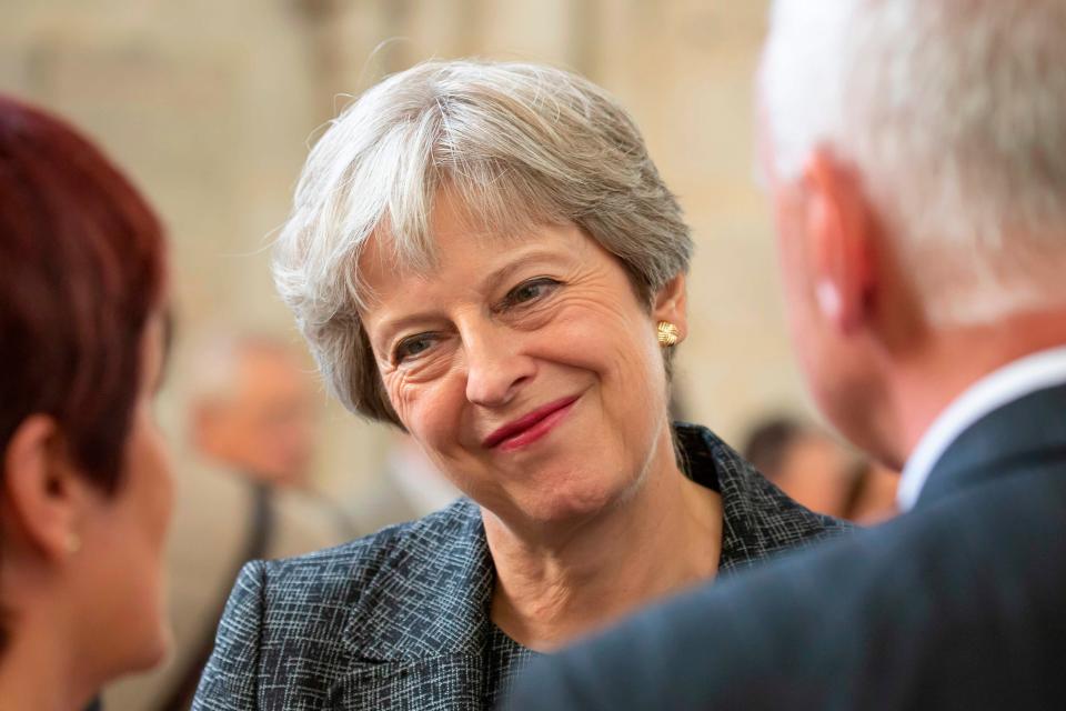 Theresa May won't sign up to a deal that doesn't respect the result of the referendum, Mr Hunt insisted