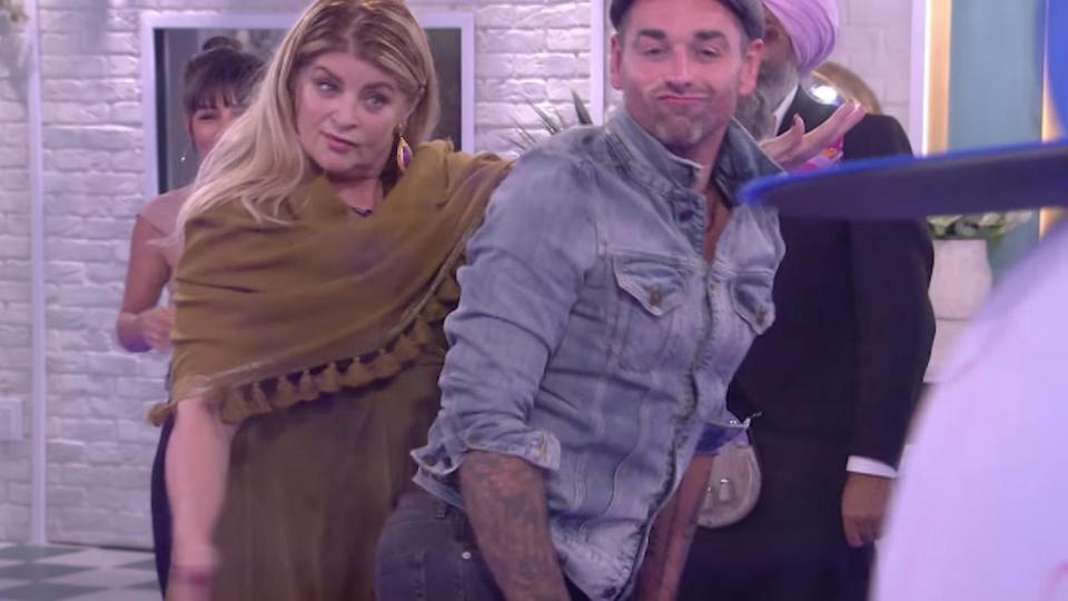  But during tonight's instalment he's only got eyes for Kirstie