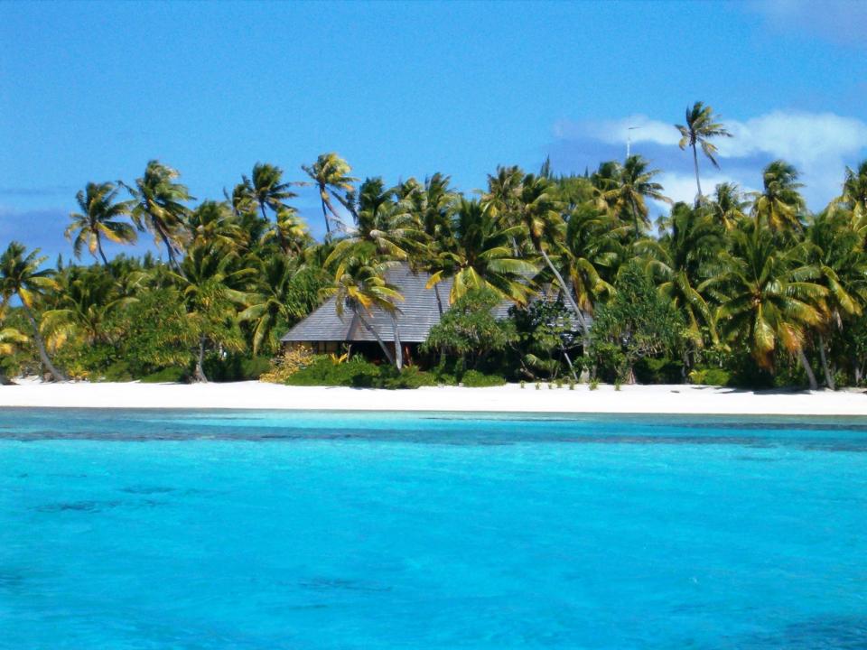  The beautiful island is situated in French Polynesia