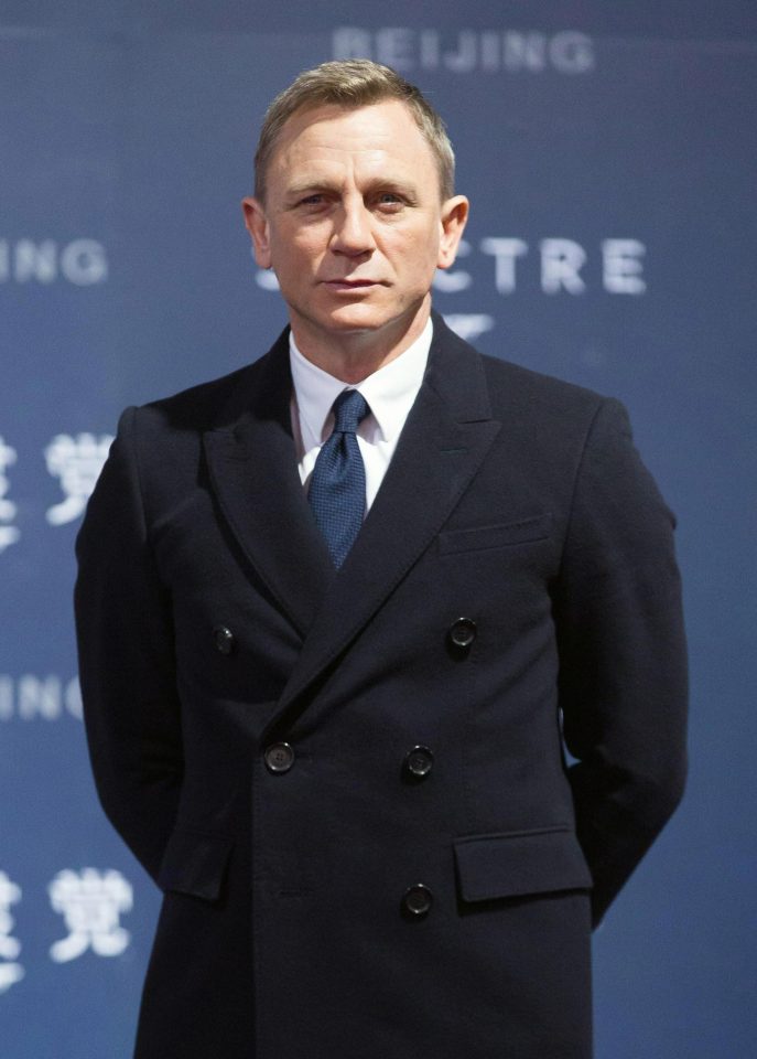 Daniel Craig has signed up for a leading role in another film, delaying the next James Bond film