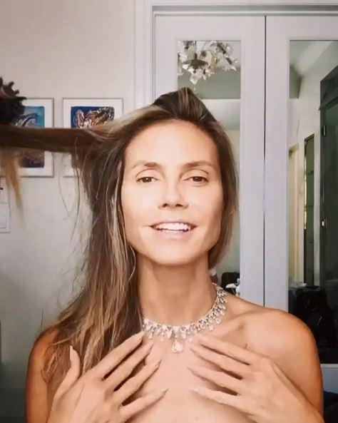  She showed off a stunning diamond necklace in the snaps from her hotel room