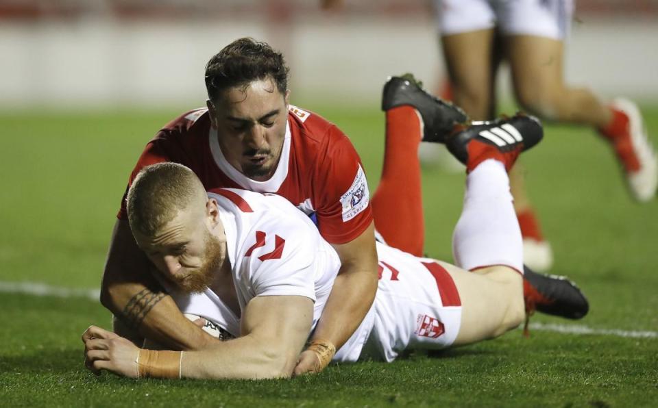  Prop Thompson scored a try on his England debut against France