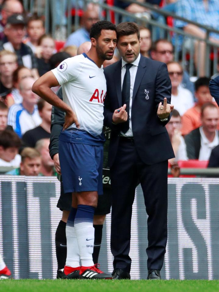  Mousa Dembele has refused to sign a new deal with Spurs
