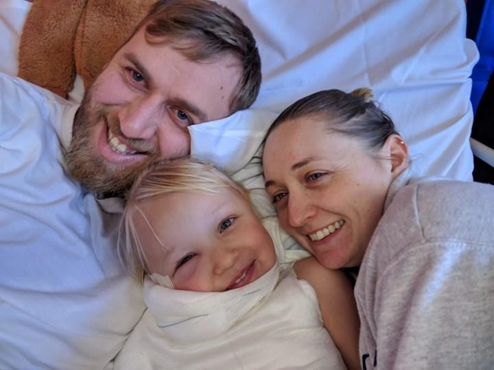  Rosie-May with mum Ellie and dad James