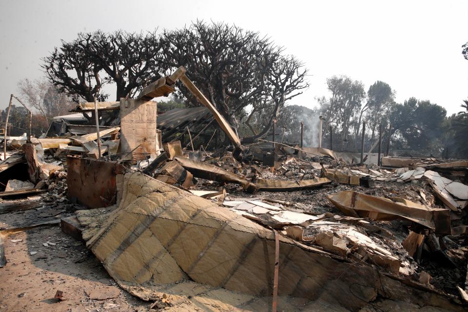  Thicke's girlfriend April Love Geary wrote on Instagram: 'Our house is gone'