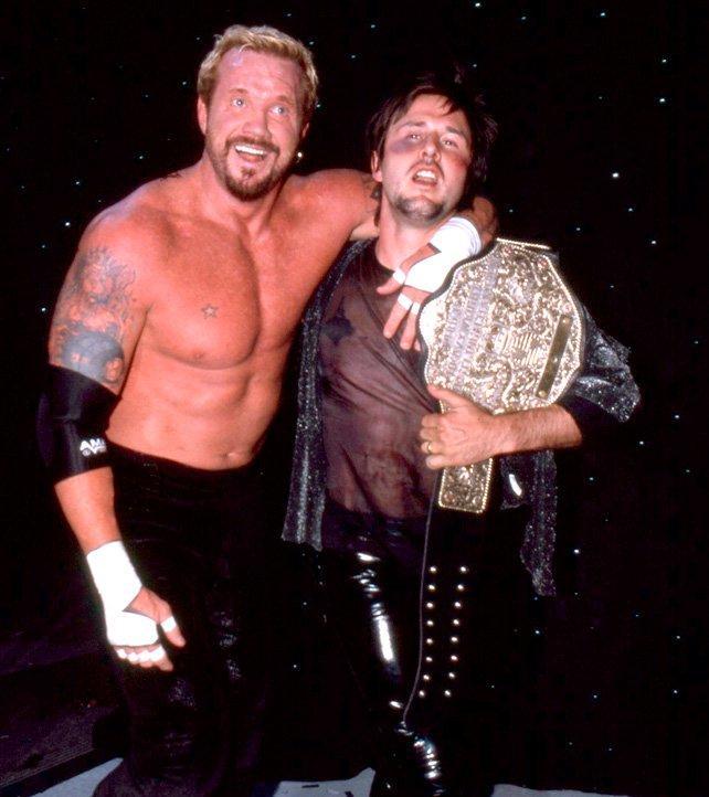  David Arquette turned to wrestling in 2000 and became WCW champion