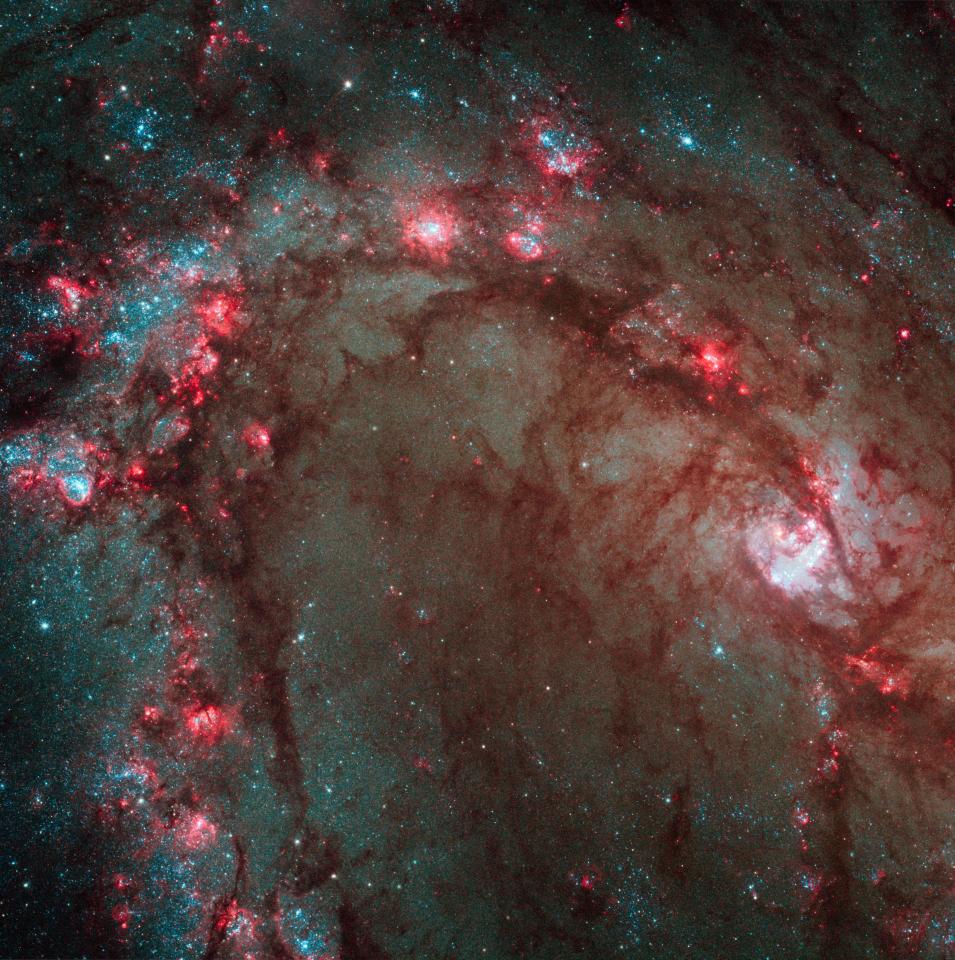  Scientists found a way of accurately measuring light we can't even see – which is hidden behind "cosmic fog"