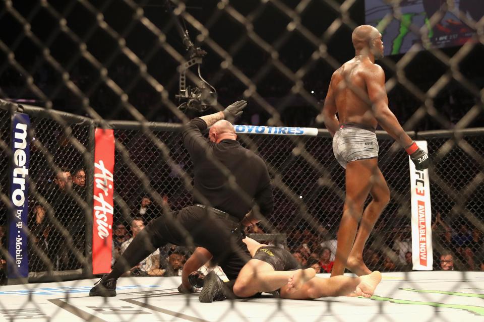  Gustafsson was stopped for just the second time in the UFC
