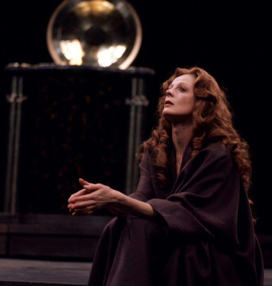 Dame Maggie Smith