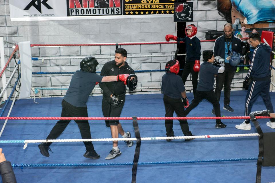  The Academy offers boxing lessons to a dozen regulars and brings in youngsters from local schools to give them advice on staying out of trouble