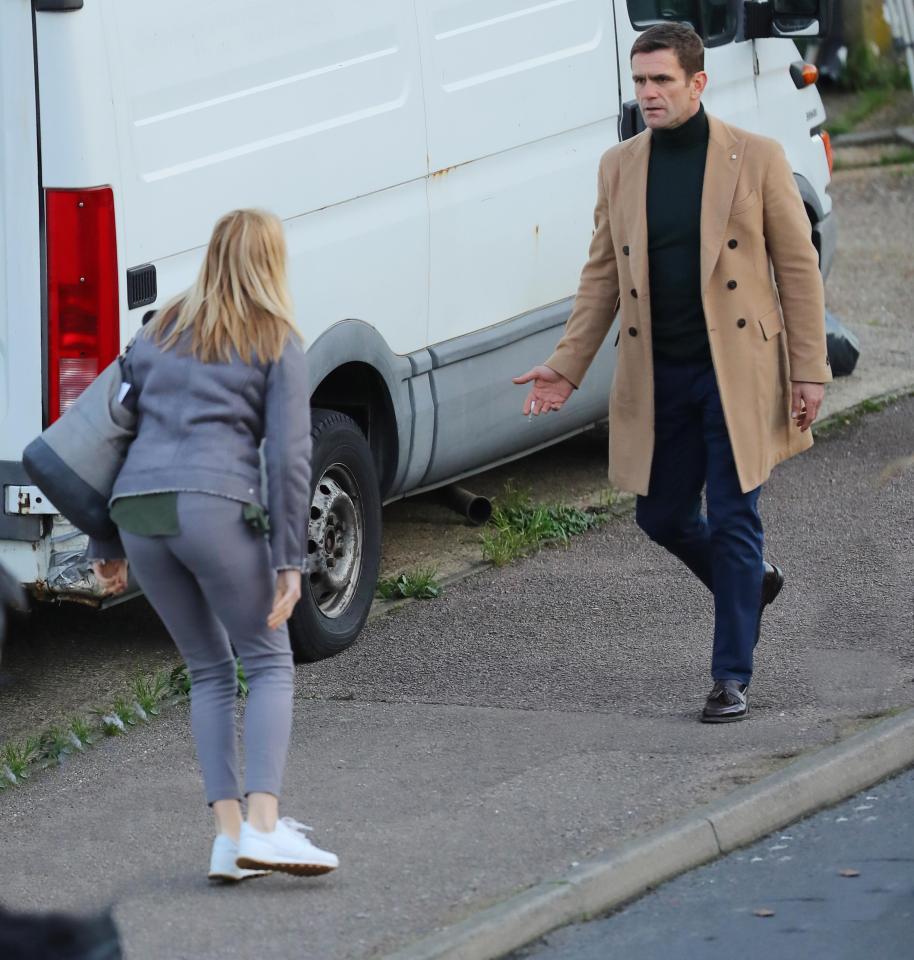  The pictures of the epic scenes show Mel screaming abuse at Jack