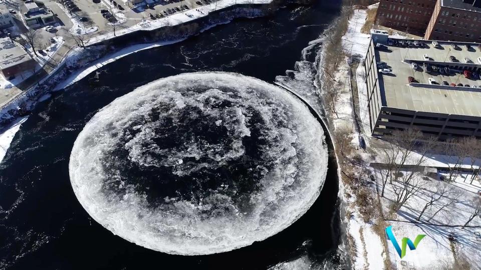  This huge floating disc of ice has appeared in a river running through US city Westbrook in Maine