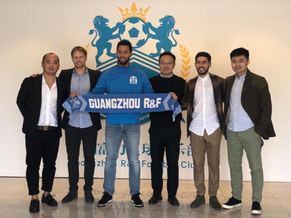  The Belgian has been showed the club's facilities by his new manager Dragan Stojkovic