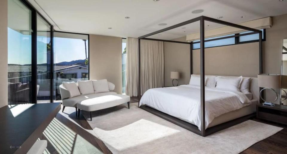 The sleeping quarters mean you sleep in cosy darkness but wake up to a bright bedroom 