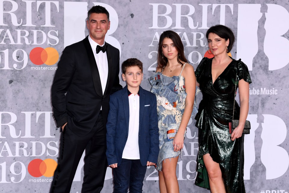  Dua was joined at the Brits by dad Dukagjin, siblings Gjin and Rina and mum Anesa