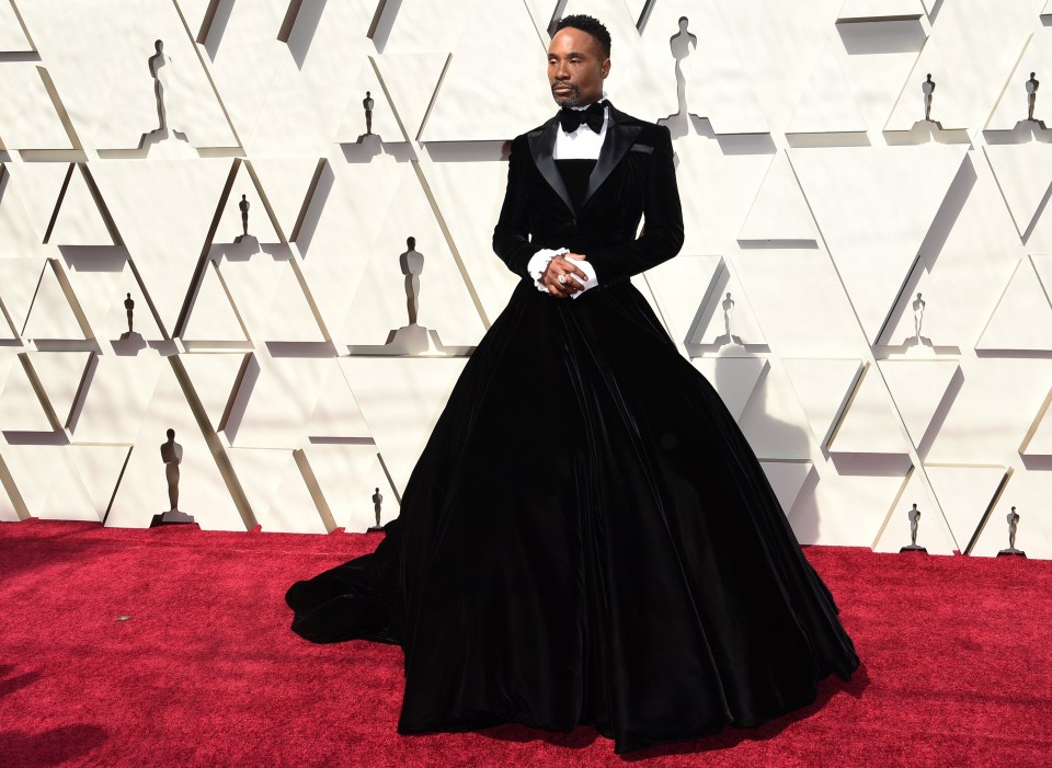  Billy was working the red carpet  as ABC's fashion correspondent