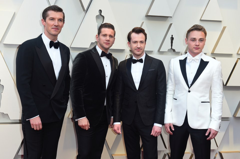  Ben, far right, is at the Oscars tonight