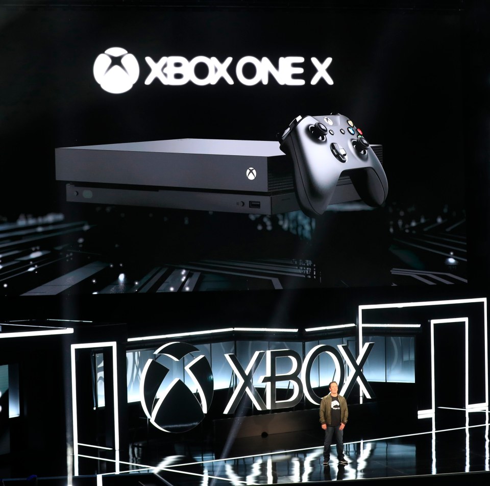  Phil Spencer launched the Xbox One X at E3 in 2017