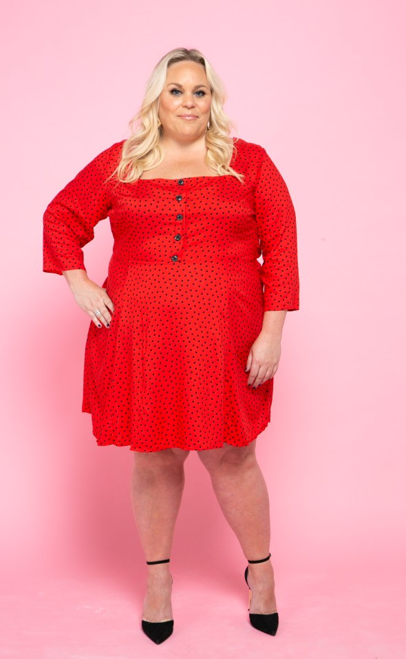 Hayley feels she may have avoided the health problems caused by her cancer treatment if she had a smear test sooner