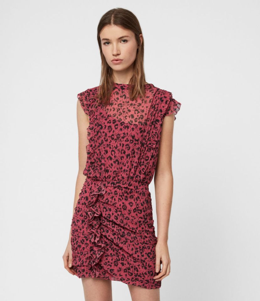  A woman asked if this pink dress was acceptable for a wedding reception