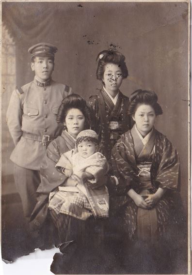 Pictured with her husband, Hideo Tanaka (top left), is Kane Tanaka (top right), with family and relatives Nobuo Tanaka, Tsuruko Kunimasa and Toyoko Nakamura