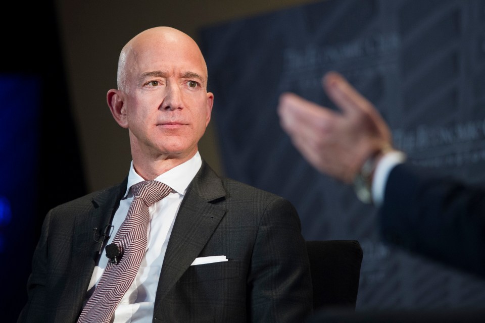  Amazon CEO Jeff Bezos has his own spaceflight company called Blue Origin