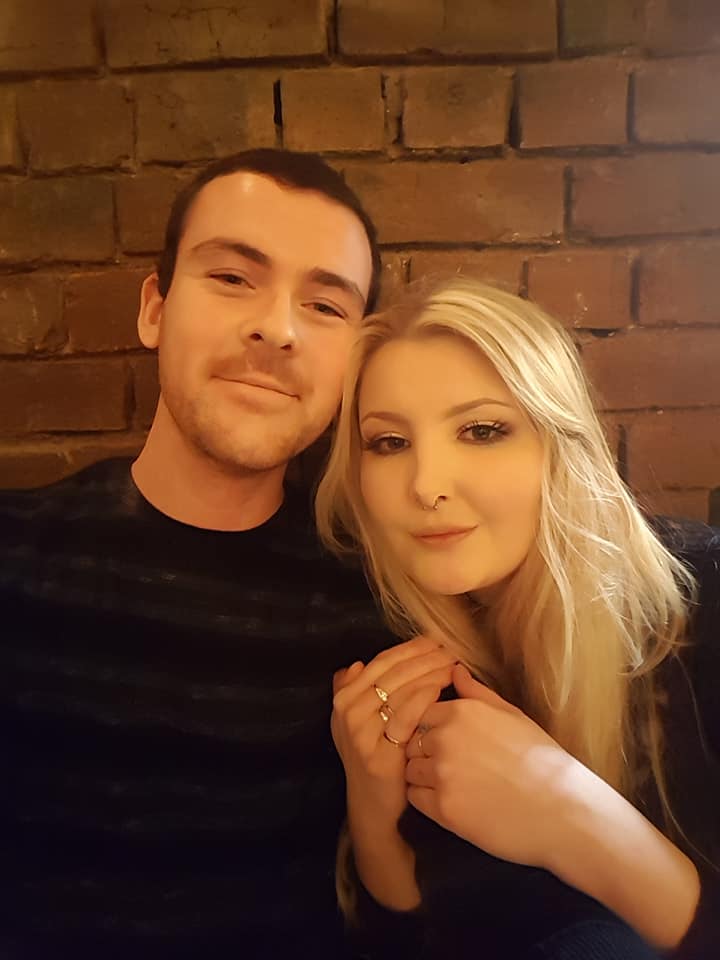 Katie and Scott Bate had been abroad together and enjoyed a Valentine's date