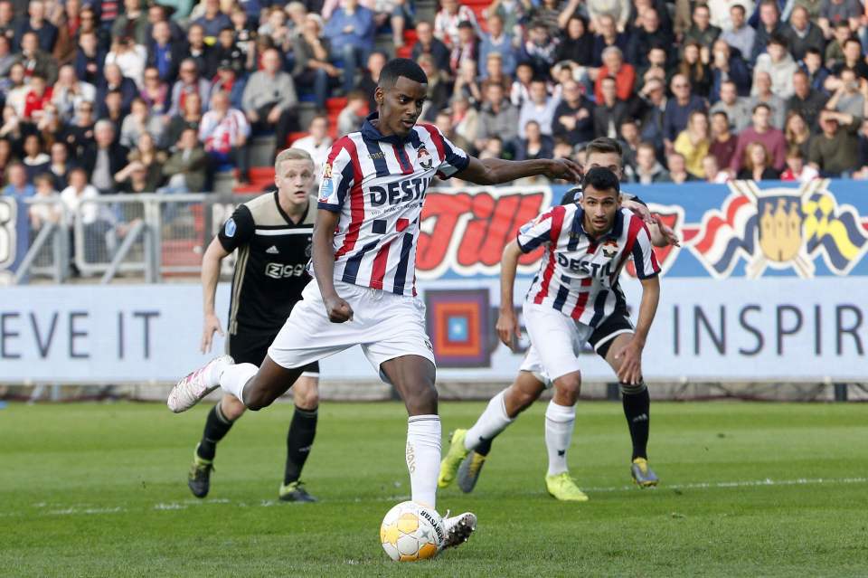  Alexander Isak is on Chelsea's radar ahead of the summer window