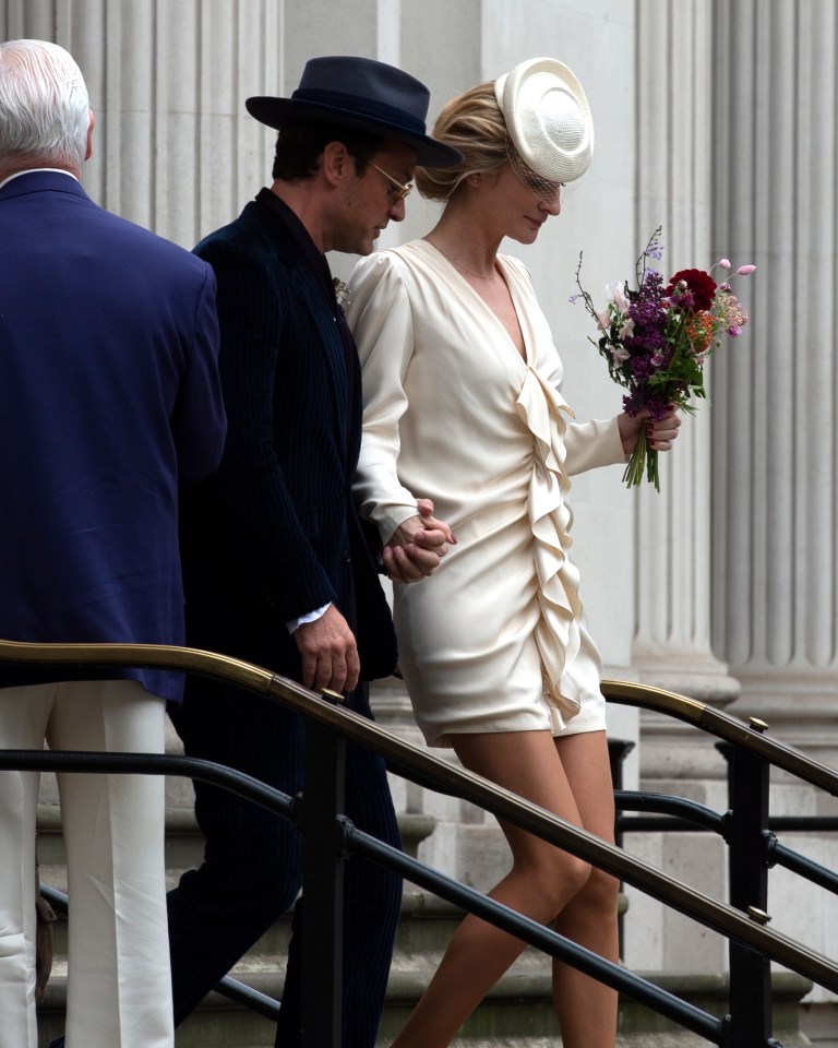 Jude and Phillipa shunned showbiz friends for the low-key ceremony