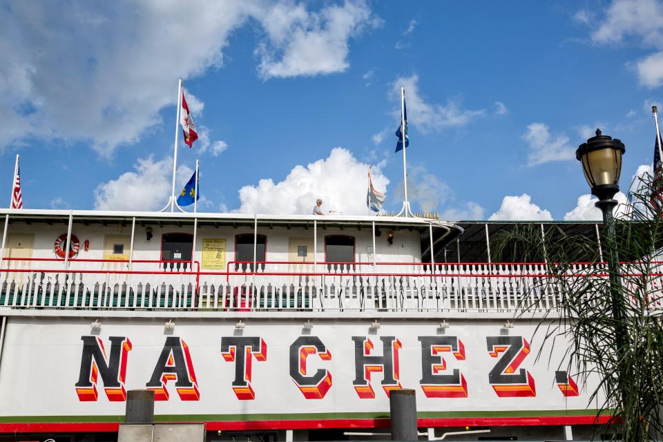 A self-tour of Natchez is the best way to see the city