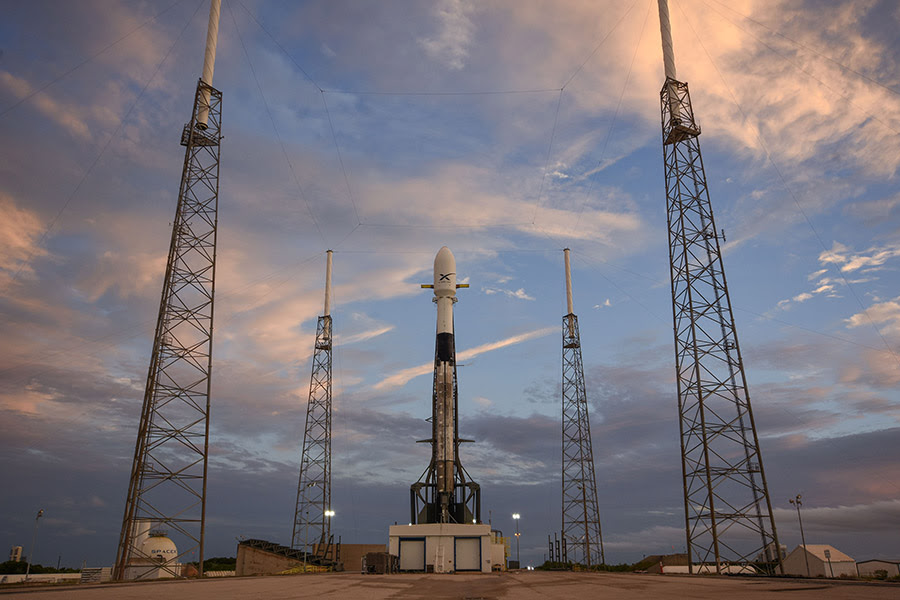  This SpaceX rocket will launch the very first Starlink satellites into orbit tonight from Florida's Cape Canaveral Air Force Station