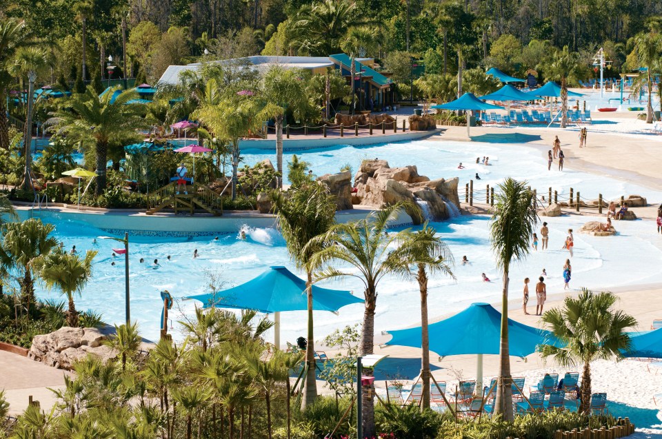  While you’re there, you can snorkel in the grand reef or laze your way around the wind-away river