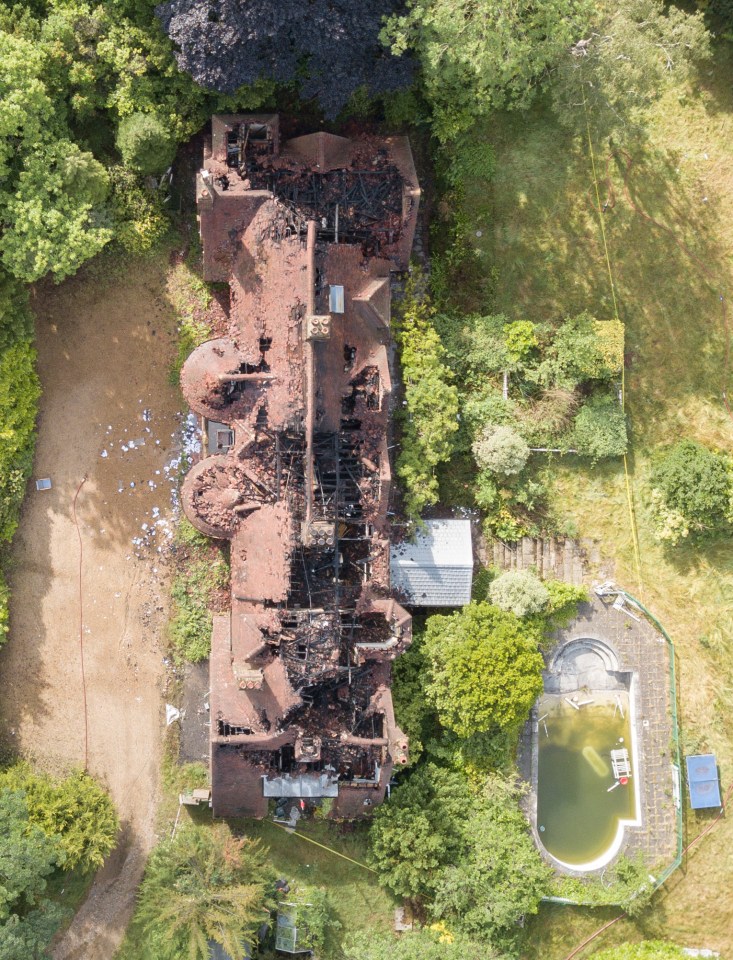  Cops are now investigating the cause of the blaze
