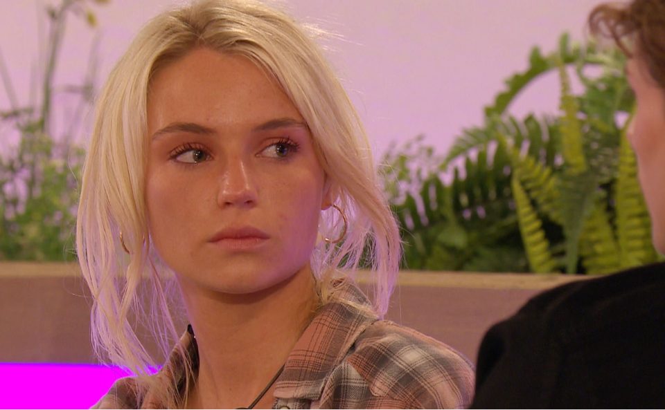  Joe has it out with Lucie about her behaviour