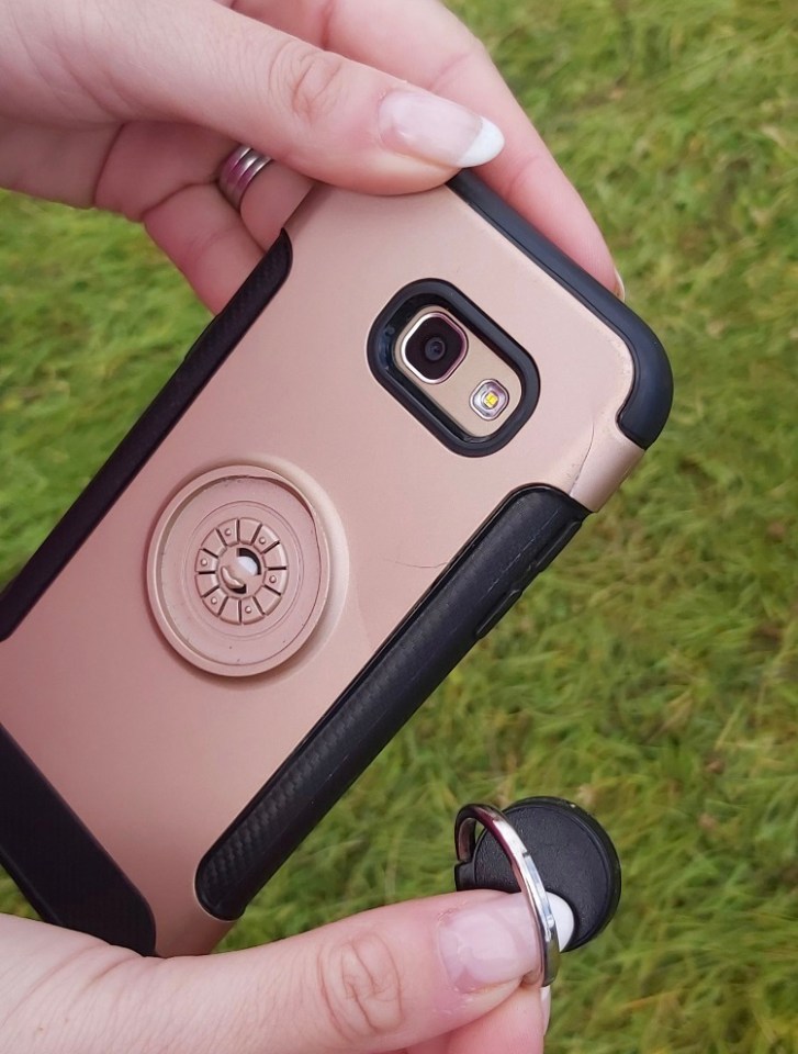  This is the phone that McIlroy cracked with his first tee shot